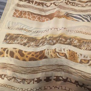 100% silk Salvatore Ferragamo scarf